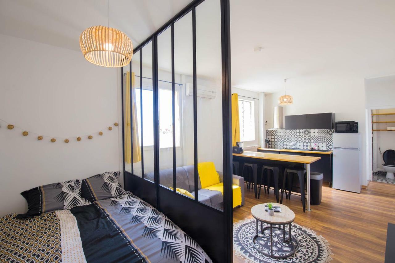 Appartement Hypercentre+ Place De Parking Privee Saint-Denis Bagian luar foto