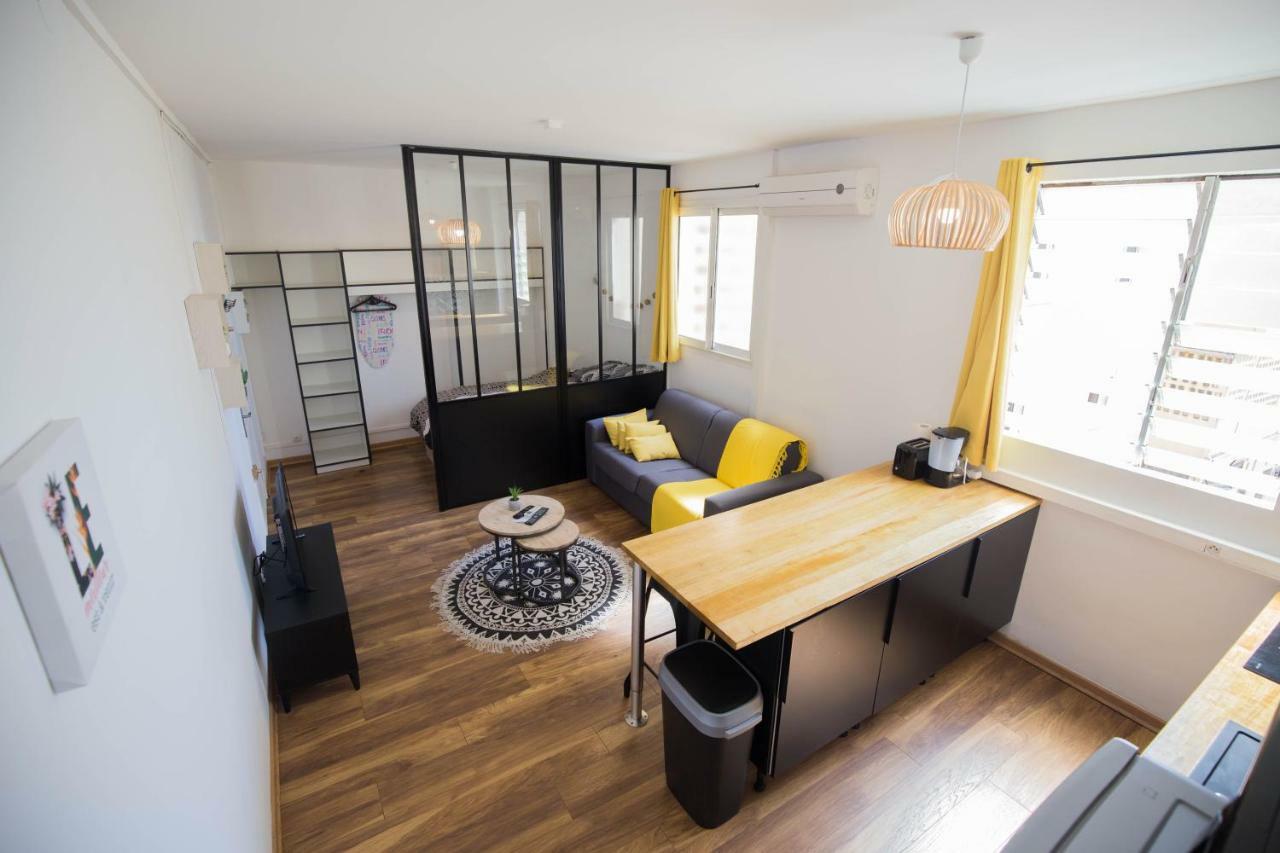 Appartement Hypercentre+ Place De Parking Privee Saint-Denis Bagian luar foto